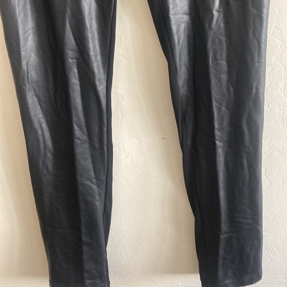 Clara Sunwoo Liquid Leather™ Sheen Two-Tone Legging - Black - Picture 8 of 13